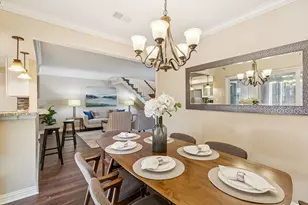 2001 Via Sevilla, Carrollton, TX 75006 - Photo 13