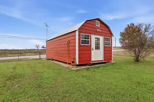 1813 Arkansas St, Gainesville, TX 76240 - Photo 23