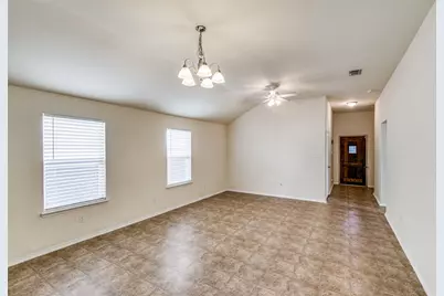 15407 Dorothy Nell Drive, Dallas, TX 75253 - Photo 5