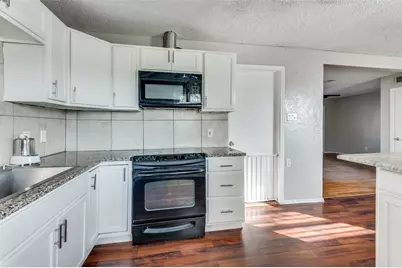 2217 Garden Oaks Drive, Irving, TX 75061 - Photo 7