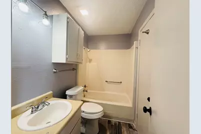 60 W Washington Street #206, Paris, TX 75460 - Photo 9