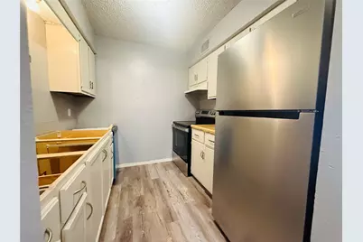 60 W Washington Street #206, Paris, TX 75460 - Photo 3