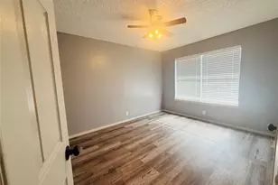 60 W Washington St, Paris, TX 75460 - Photo 5