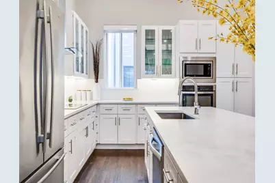 3816 Roseland #B200, Dallas, TX 75204 - Photo 7