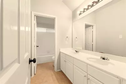 3805 Red Oak Trail, The Colony, TX 75056 - Photo 33