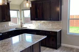 3005 Promenade Dr, Granbury, TX 76049 - Photo 7