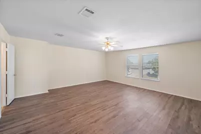 1049 Triple Crown Drive, Fort Worth, TX 76179 - Photo 27