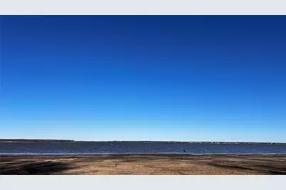 8455 Southern Shore Court, Kemp, TX 75143 - Photo 3