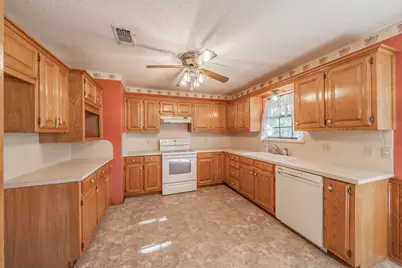 501 Lazy B Lane, Springtown, TX 76082 - Photo 11