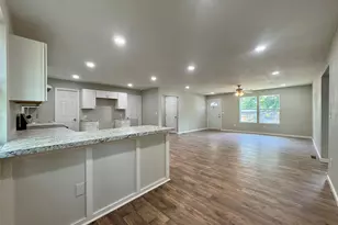 151 Pawnee Trail, Mabank, TX 75156 - Photo 5