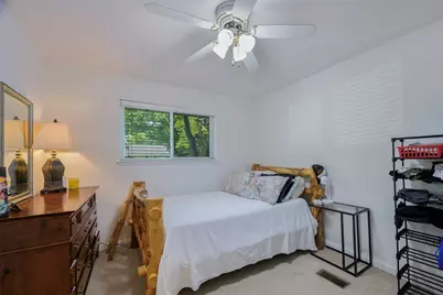 9835 Estate Lane, Dallas, TX 75238 - Photo 15