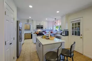 9835 Estate Ln, Dallas, TX 75238 - Photo 7