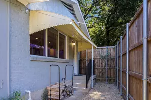 9835 Estate Ln, Dallas, TX 75238 - Photo 25