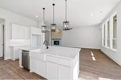 536 Lockhart Street, Waxahachie, TX 75165 - Photo 5