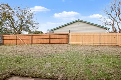 4551 Parkwood Drive, Forest Hill, TX 76140 - Photo 31