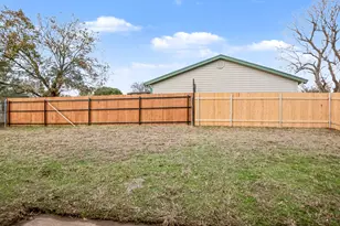 4551 Parkwood Dr, Forest Hill, TX 76140 - Photo 31