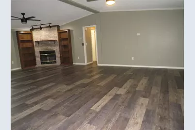 2151 Crockett Street, Sanger, TX 76266 - Photo 5