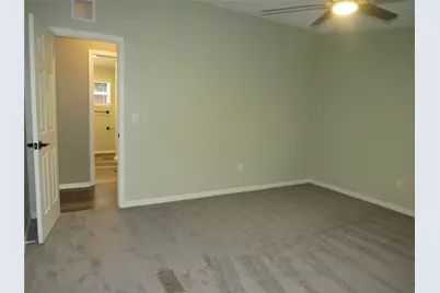 2151 Crockett Street, Sanger, TX 76266 - Photo 11