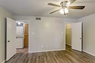 9823 Walnut St, Dallas, TX 75243 - Photo 13