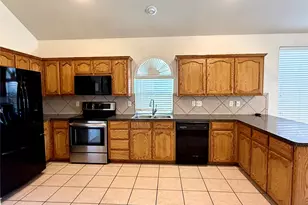 2636 Chadwick Dr, Fort Worth, TX 76131 - Photo 5