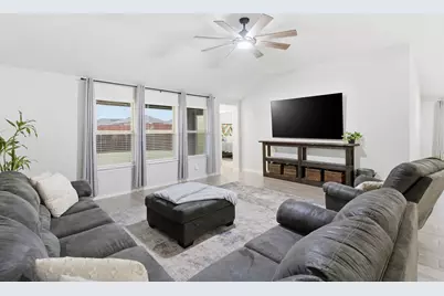 437 Falcon Way, Azle, TX 76020 - Photo 13