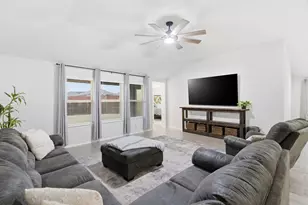 437 Falcon Wy, Azle, TX 76020 - Photo 13