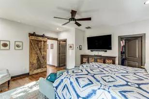 2209 Hillcrest St, Fort Worth, TX 76107 - Photo 17