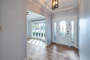 1807 S Crest, Carrollton, TX 75006 - Photo 3