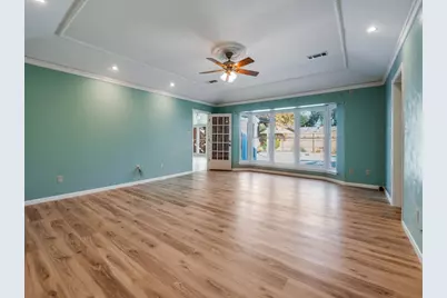 1807 S Crest, Carrollton, TX 75006 - Photo 19