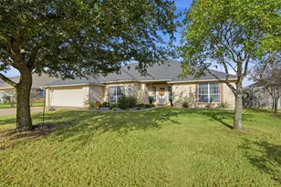 616 Parker Ln, Granbury, TX 76048 - Photo 1