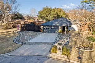 1608 Chaparral Ct, Grapevine, TX 76051 - Photo 9