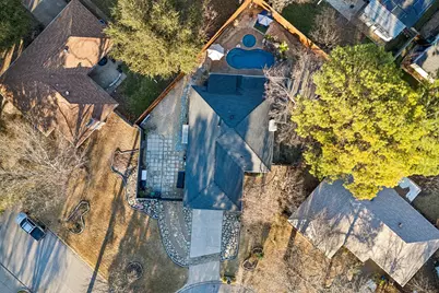 1608 Chaparral Court, Grapevine, TX 76051 - Photo 33