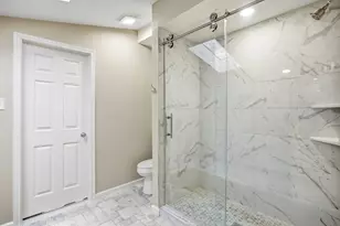 5600 Choctaw Dr, Granbury, TX 76049 - Photo 11