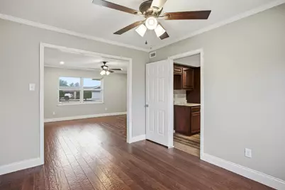 5600 Choctaw Drive, Granbury, TX 76049 - Photo 5