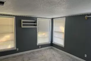 409 N College Dr, Keene, TX 76059 - Photo 7