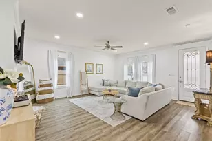 1326 Hemphill St, Greenville, TX 75401 - Photo 1