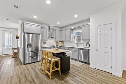 1326 Hemphill Street, Greenville, TX 75401 - Photo 9