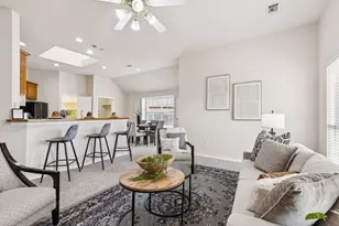 1211 Carina Dr, Arlington, TX 76013 - Photo 5