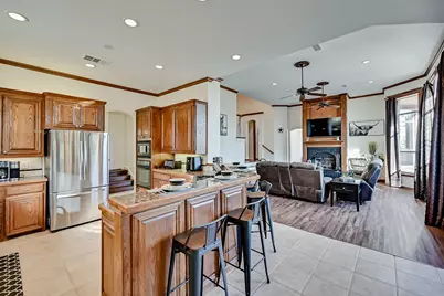 811 Mallard Pointe Drive, Grand Prairie, TX 75104 - Photo 25