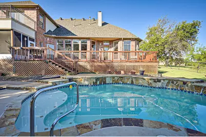 811 Mallard Pointe Drive, Grand Prairie, TX 75104 - Photo 33