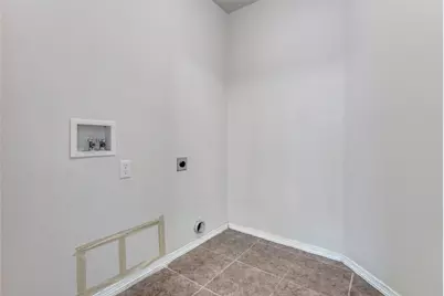 8169 Whitney Lane, Fort Worth, TX 76120 - Photo 17