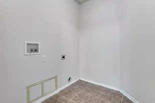 8169 Whitney Ln, Fort Worth, TX 76120 - Photo 17