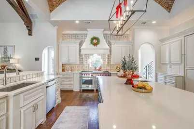 9517 Bella Terra Drive, Fort Worth, TX 76126 - Photo 11