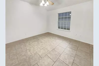 2601 Crestwood Drive, Burleson, TX 76028 - Photo 11