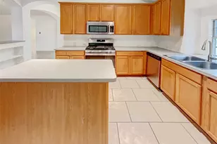 2601 Crestwood Dr, Burleson, TX 76028 - Photo 15