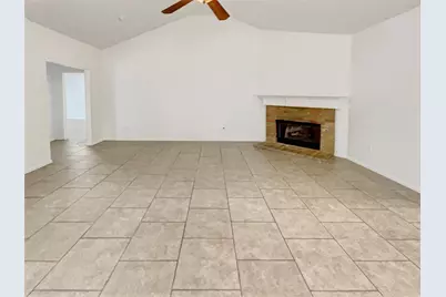 2601 Crestwood Drive, Burleson, TX 76028 - Photo 3