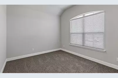 8608 Bur Oak Drive, Justin, TX 76247 - Photo 19