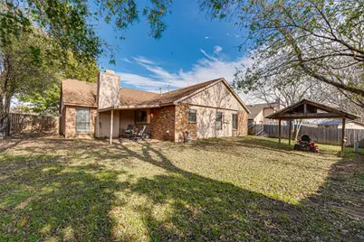 210 Wilshire Drive, Glenn Heights, TX 75154 - Photo 33