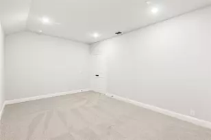 2618 Waterfall Ct, Mansfield, TX 76084 - Photo 31