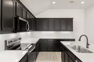 7704 Kingfisher Road, Aubrey, TX 76227 - Photo 5